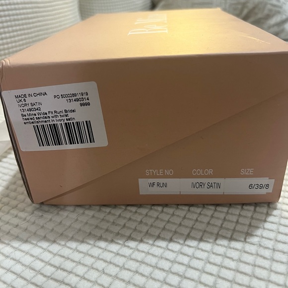 Be Mine, white satin bridal heel with jewel accent - Picture 2 of 3